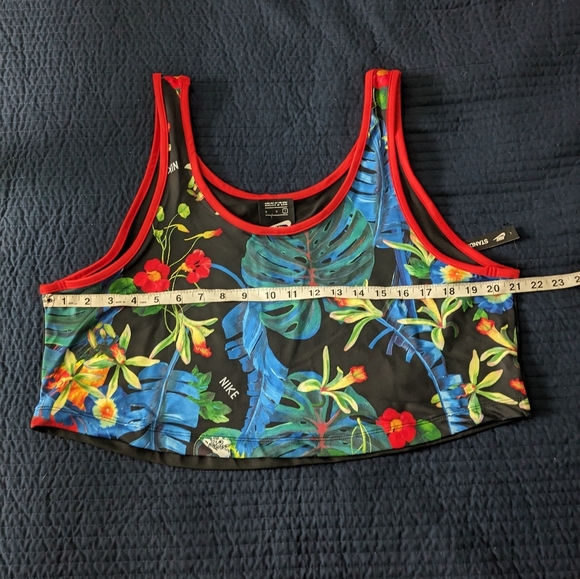 Nike Women Tropical Parrot Hyper Femme Cropped Tank Top Black Red 0224 - Picture 6 of 16